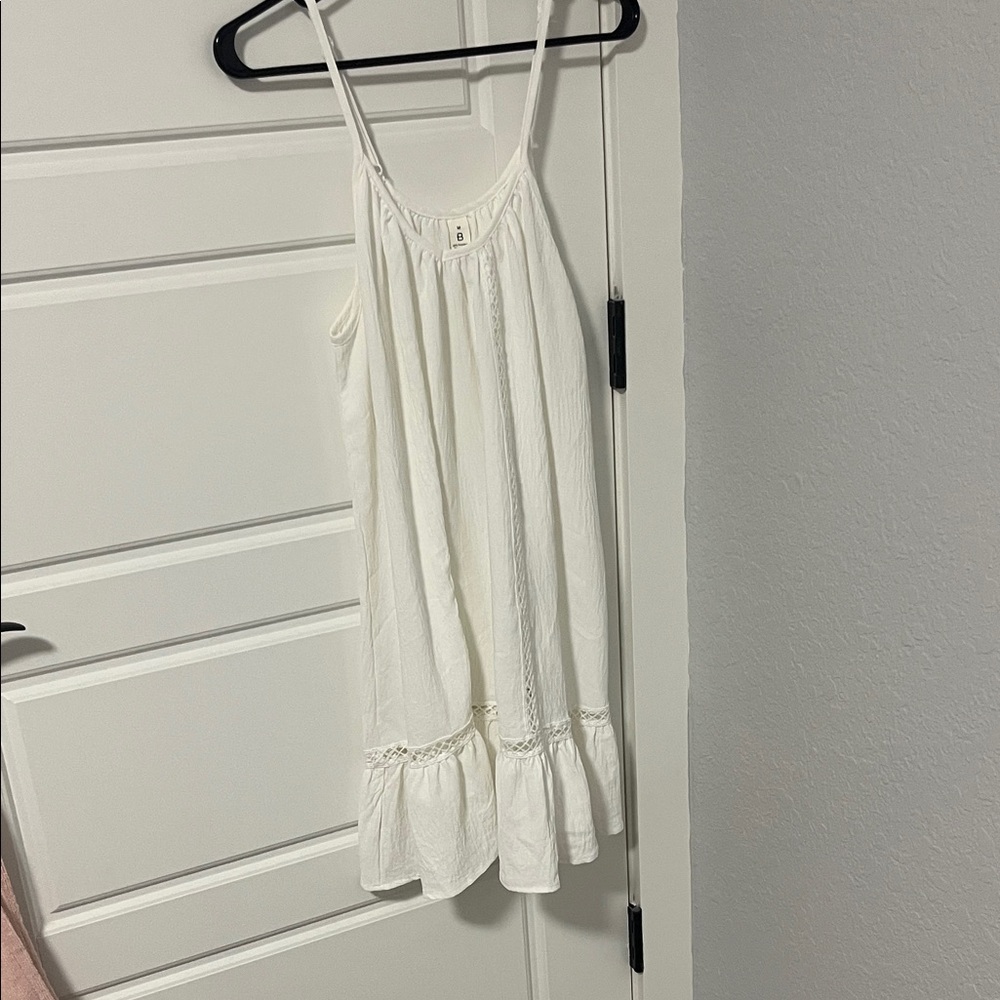 White Sleeveless Ruffle Dress